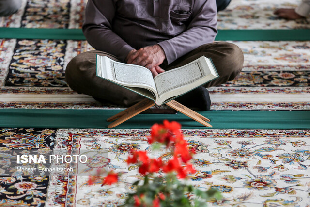 نقش مهم جامعه قرآنی در تبیین اخلاق اسلامی نقش مهم جامعه قرآنی در تبیین اخلاق اسلامی