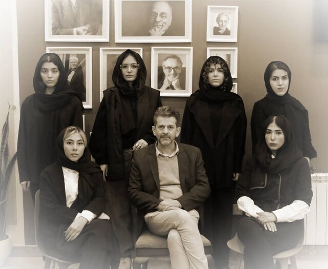 «دختر بابا» مستند شد