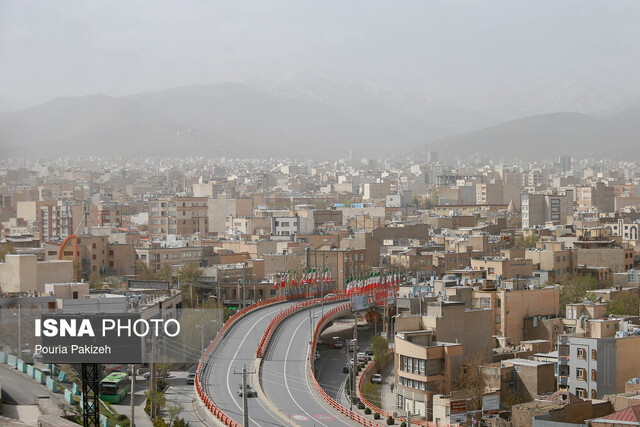 افزایش غلظت گرد و خاک در بعضی استان‌ها