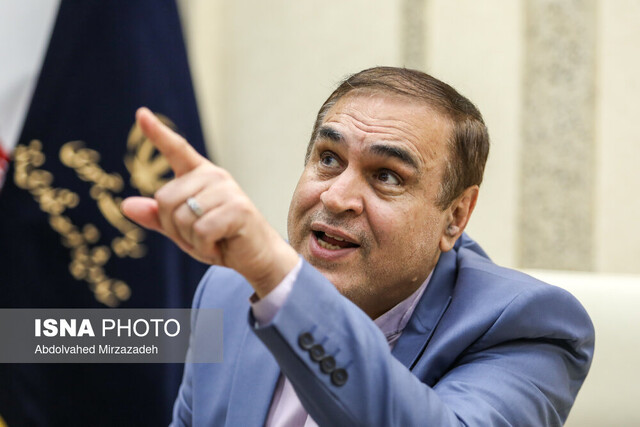 دانشگاهها و پژوهشگاهها در مسیر اشتباهی هستند/ رؤسای پارکها، "پارکبان" شدند! دانشگاهها و پژوهشگاهها در مسیر اشتباهی هستند/ رؤسای پارکها، "پارکبان" شدند!