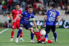 یک چهارم نهایی رقابتهای جام حذفی؛ دیدار تیمهای استقلال و نساجی 9