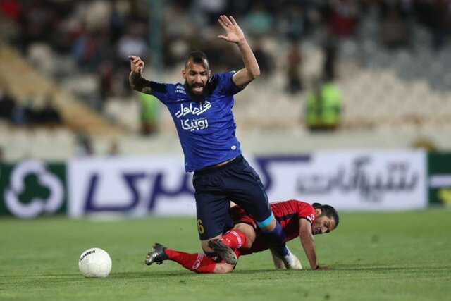 چشمی: از جاهای دیگر گفتهاند که گل ما را مردود اعلام کنند