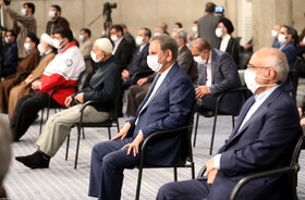 دیدار مسئولان و کارگزاران نظام با مقام معظم رهبری