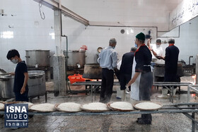 ویدئو / محفل قرآن و اطعام نیازمندان در ماه رمضان