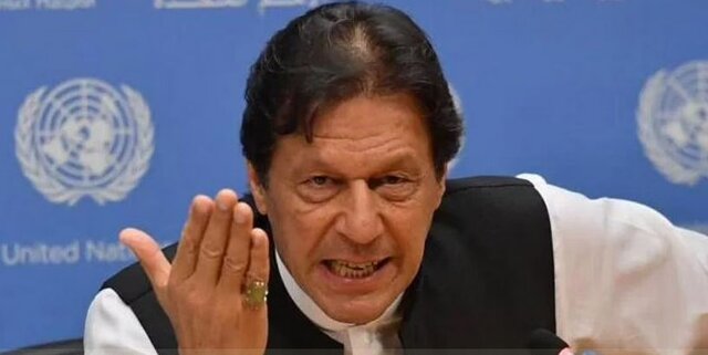 رئیس جمهوری پاکستان خواستار تحقیقات قضایی درباره توطئه علیه عمران خان شد