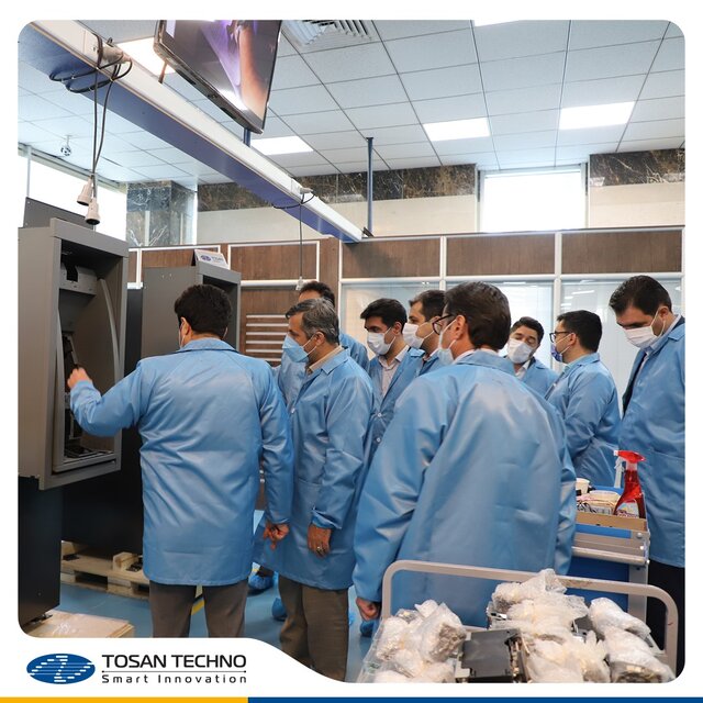 بازدید سرپرست دانشگاه بینالمللی امام خمینی (ره) از سایت تولید شرکت توسنتکنو