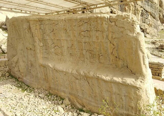 تصاویری از وضعیت وخیم نقشبرجستههای ۴۷۰۰ ساله