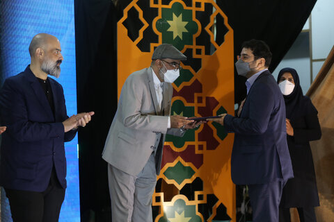 معرفی برگزیدگان جشنواره کتابخوانی رضوی در استان تهران