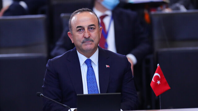چاووشاوغلو: اردوغان همچنان به دنبال برگزاری نشست بین زلنسکی و پوتین است چاووشاوغلو: اردوغان همچنان به دنبال برگزاری نشست بین زلنسکی و پوتین است