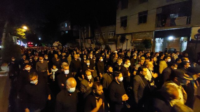 مراسم تشییع نمادین "پدر امت" در ورامین برگزار شد