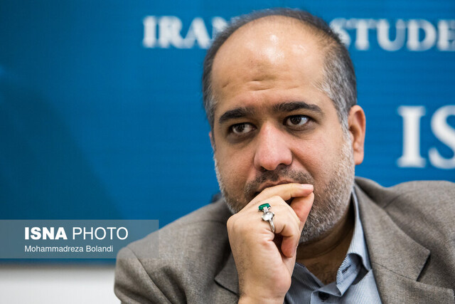 ممنوعیت ورود گوشیهای لوکس مختص یک نشان نیست/کسی قصد از دور خارج کردن شبکه های اجتماعی را ندارد