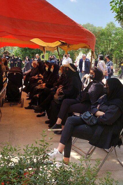 مهرداد عشقیان در خانه ابدی آرام گرفت