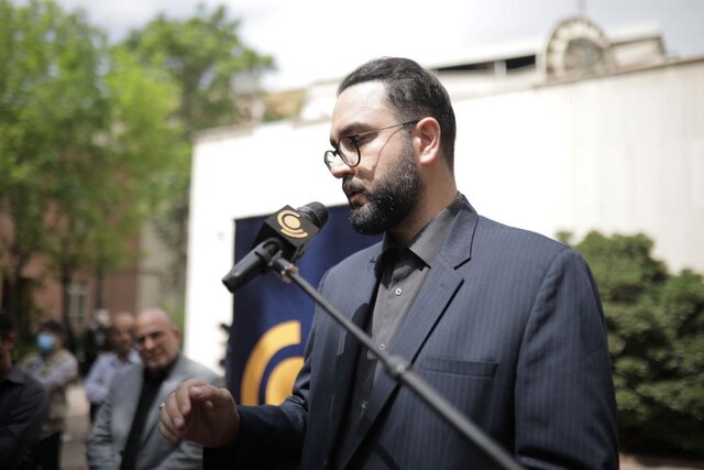 مهرداد عشقیان در خانه ابدی آرام گرفت