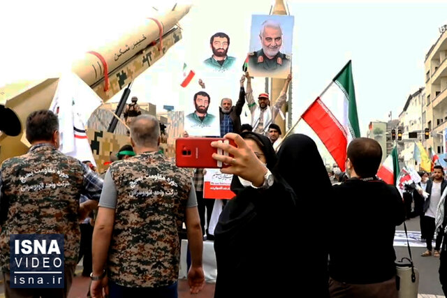ویدئو / نخستین دقایق راهپیمایی روز قدس در تهران ویدئو / نخستین دقایق راهپیمایی روز قدس در تهران