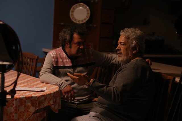 «خانه پرتقالیها» به آنتن نزدیک شد «خانه پرتقالیها» به آنتن نزدیک شد