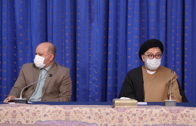از چپ سنتی تا راست مدرن؛ جزئیاتی از حاشیههای یک دیدار 13