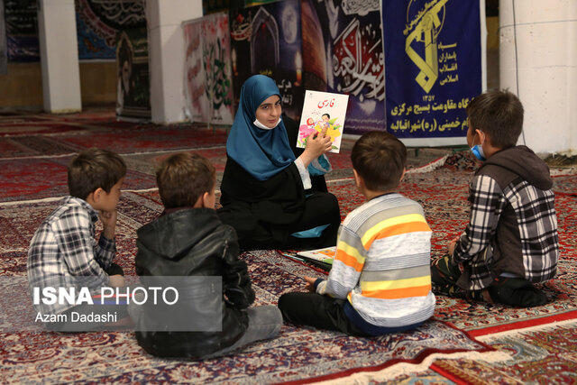 مدرسهای که امید کودکان افغان است