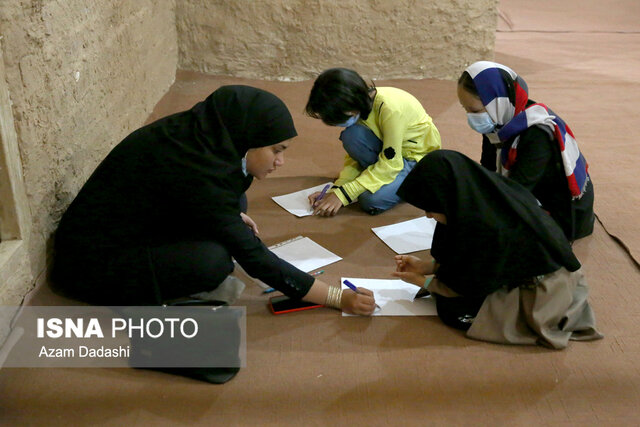 مدرسهای که امید کودکان افغان است