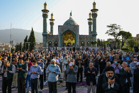 نماز عید سعید فطر - امامزاده پنج‌تن لویزان