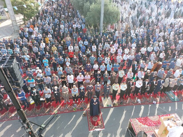 نماز عید فطر در ورامین برگزار شد