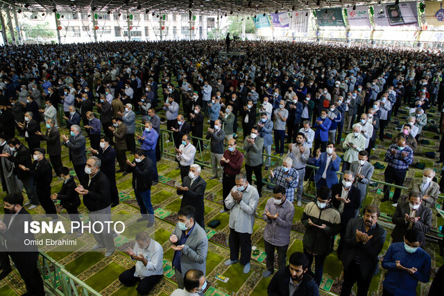 نماز عید سعید فطر اقامه شد