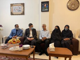 دیدار  رئیس بنیاد شهید و امور ایثارگران با خانواده‌های شهدای شهرستان قشم