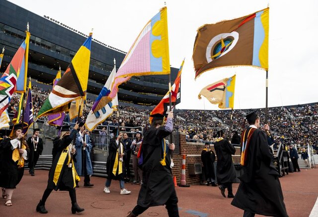 جشن فارغالتحصیلی دانشگاه معروف آمریکایی به روایت تصویر
