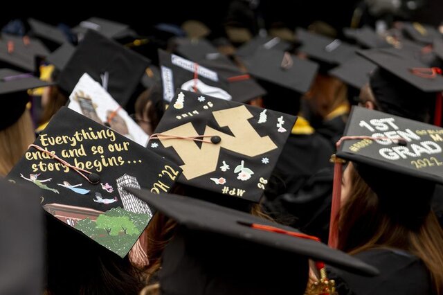 جشن فارغالتحصیلی دانشگاه معروف آمریکایی به روایت تصویر