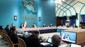 دولت خود را موظف به  تنظیم بازار و حفظ آرامش مردم می‌داند