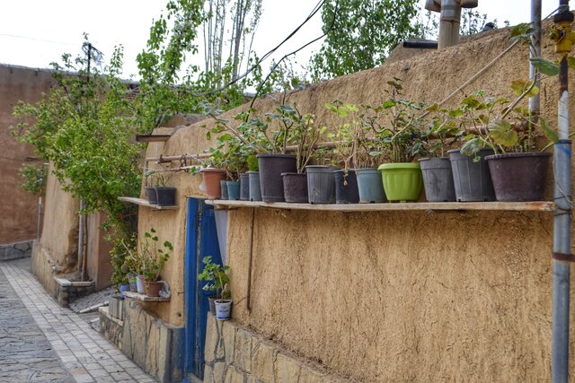 روستای تاریخی عنبران