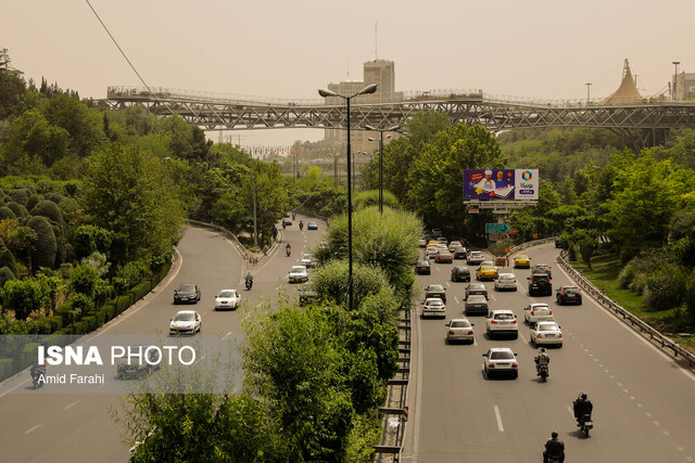 تداوم آلودگی هوا برای گروههای حساس در پایتخت تداوم آلودگی هوا برای گروههای حساس در پایتخت