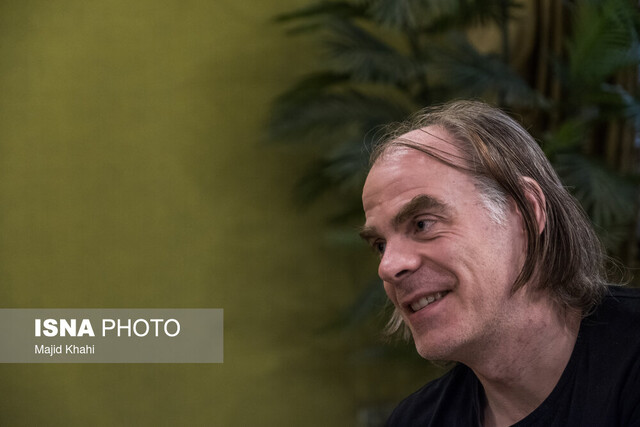 وقتی حقوق یک نوازنده با آنگلا مرکل برابر است!