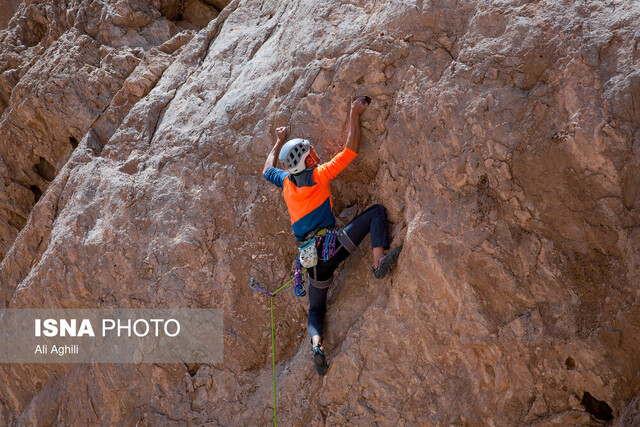 عکس تزئینی است مرگ سنگنورد همدانی هنگام صعود در ارتفاعات ایلام