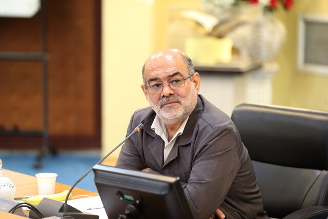 شاهنامه خوانی شمسی فضلاللهی در روز بزرگداشت فردوسی شاهنامه خوانی شمسی فضلاللهی در روز بزرگداشت فردوسی