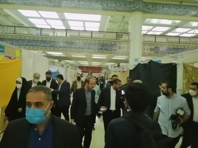 روز آرام نمایشگاه کتاب