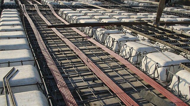 عکس تزئینی است افزایش استحکام و پایداری اتصالات میلگرد به سازههای بتنی با دستاورد ایرانساخت
