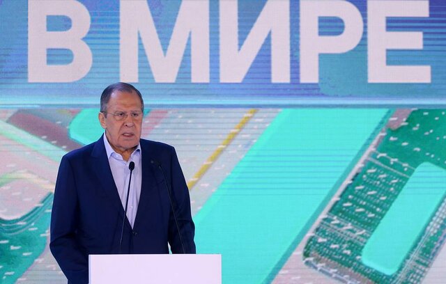 لاوروف: پیوستن سوئد و فنلاند به ناتو یک اقدام ژئوپلیتیکی برای مهار روسیه است لاوروف: پیوستن سوئد و فنلاند به ناتو یک اقدام ژئوپلیتیکی برای مهار روسیه است