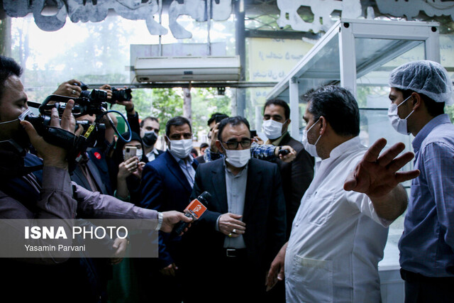 عکس از آرشیو تمام مسئولان آماده خدمتگزاری به زائران در نوروز هستند