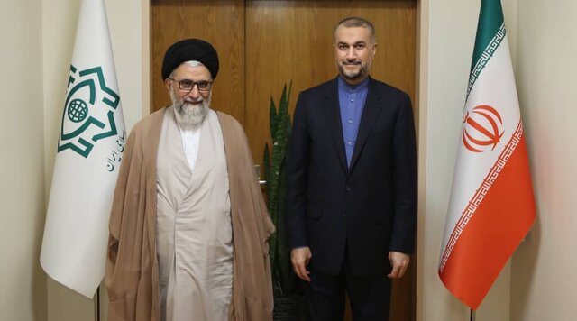 وزیر اطلاعات: دو فرانسوی بازداشت شده توریست نبودند وزیر اطلاعات: دو فرانسوی بازداشت شده توریست نبودند