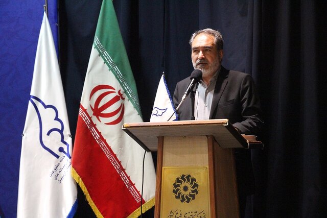 خط به خط و کلمه به کلمه خبر در وضعیت جامعه تاثیر دارد