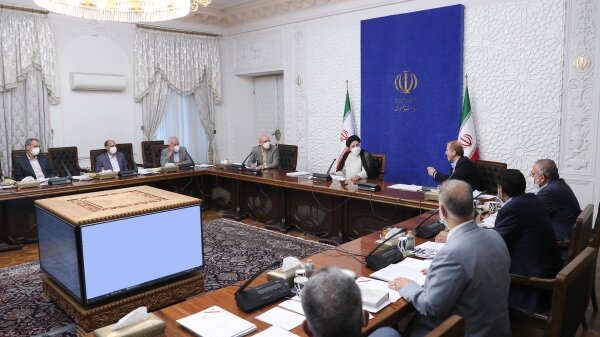 همه دستگاههای مسئول و نهادهای مالی از فعالیتهای توسعهای دانشگاهها حمایت کنند همه دستگاههای مسئول و نهادهای مالی از فعالیتهای توسعهای دانشگاهها حمایت کنند