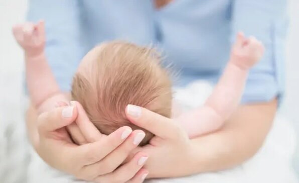 عکس خبر تزیینی است. نقش ماماها در اجرای قانونی جوانی جمعیت