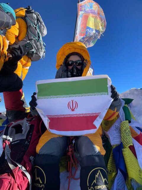 جدال مرگ و زندگی بانوی فاتح اورست؛ " گریه میکردم تا به تنهایی به قله رسیدم"