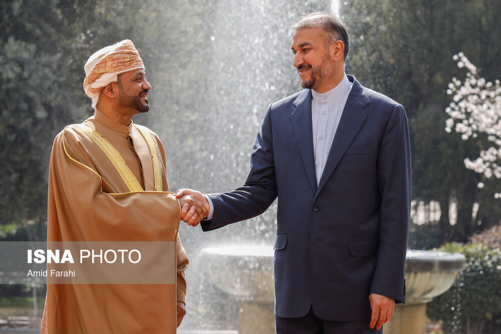 تلاش "مسقط" برای حفظ نقش تاریخیاش در معادلات منطقهای