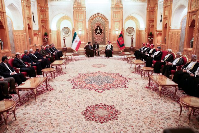 تصمیم تهران و مسقط برای توسعه همکاری و گشودن بابهای جدید شراکت اقتصادی تصمیم تهران و مسقط برای توسعه همکاری و گشودن بابهای جدید شراکت اقتصادی