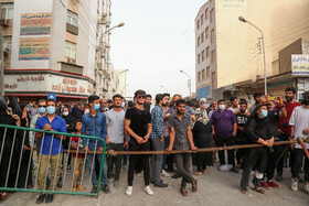 دومین روز آوار برداری <a href='https://sayeb.ir/tag/%d8%b3%d8%a7%d8%ae%d8%aa%d9%85%d8%a7%d9%86-%d9%85%d8%aa%d8%b1%d9%88%d9%be%d9%84'></div></div>ساختمان متروپل</a> - آبادان