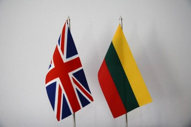 انگلیس و لیتوانی همکاری‌های دفاعی خود را تقویت می‌کنند