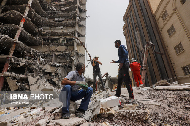 مرور رخدادهای سیاسی ۱۴۰۱؛ سال پرتلاطم