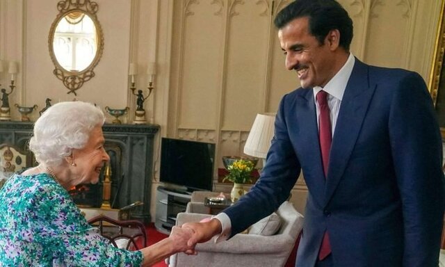 سفر امیز قطر به لندن و دیدارش با ملکه و نخستوزیر انگلیس