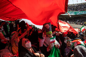 اجتماع خانوادگی «سلام فرمانده» - استادیوم آزادی